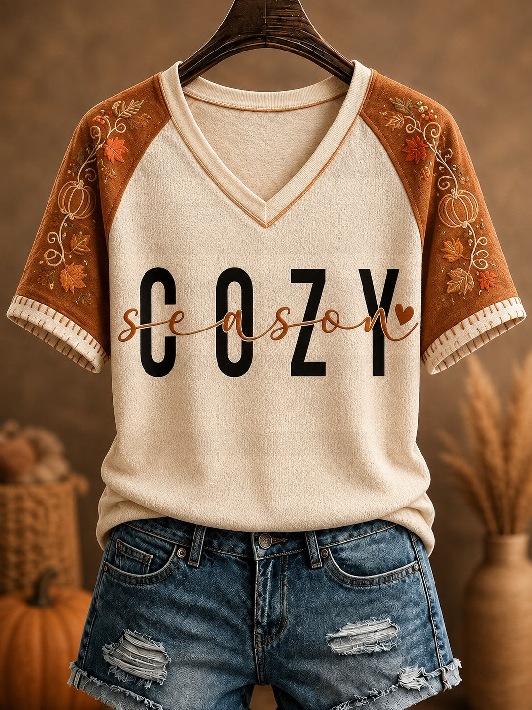 Women's Cozy Season Printed V-neck T-shirt