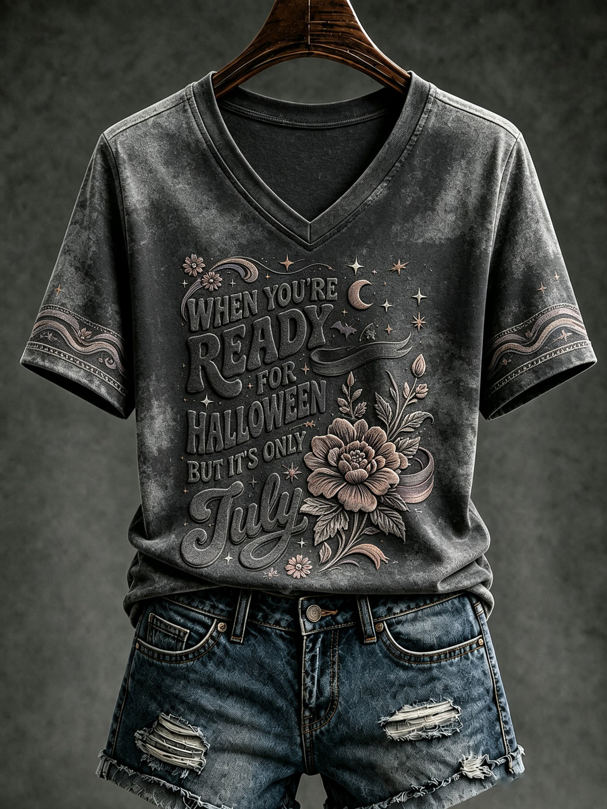 Women's Halloween Printed V-neck T-shirt