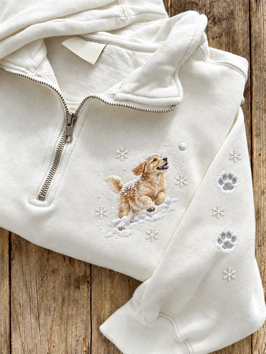 Women's Snowy Winter Golden Retriever Dog In the Snow Print Zip Up Sweatshirt